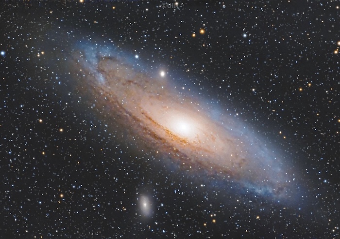 Dwarf Mini smart telescope generated image of Andromeda galaxy - Brain Spice